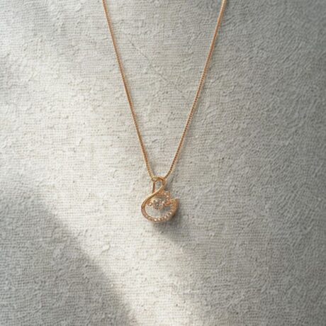 Golden Swan Dancing Solitaire Pendant